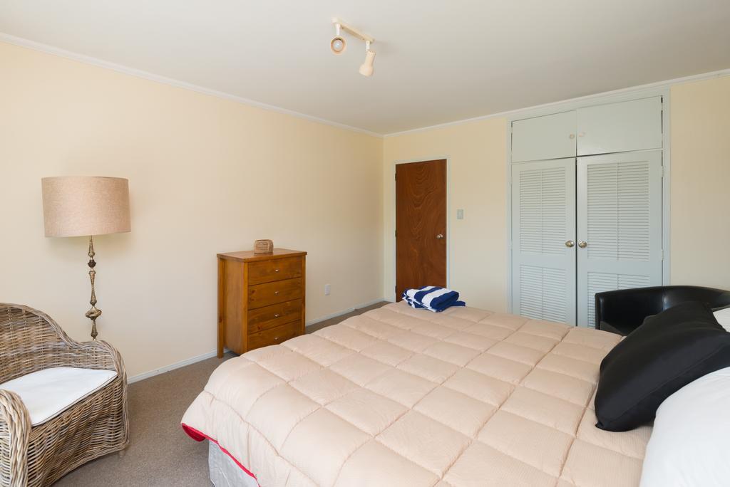 Waitangi Beach House Δωμάτιο φωτογραφία